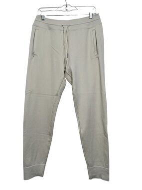 Lululemon Engineered Warmth Jogger in White Opal / White